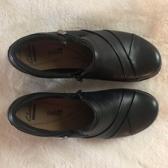 Clarks Channing Ann Black Leather Slip-On Shoe - Picture 7 of 16